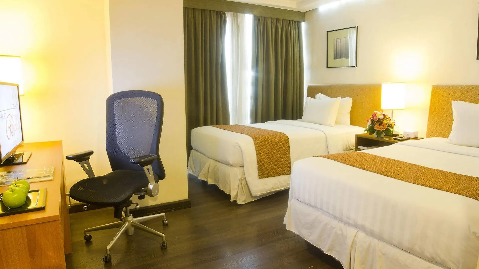 Crown Regency Hotel Makati Makati City